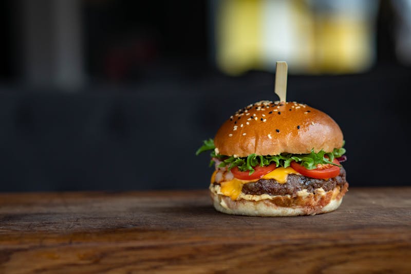 Mezeluri și specialități pentru restaurante din București